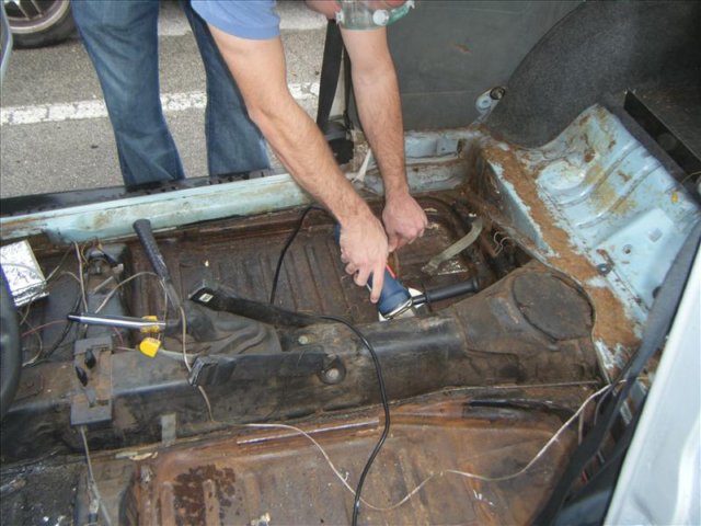 seniordesign008sm.jpg